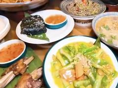 -老滇山寨•云南特色菜•地方菜•民族风情歌舞表演(金碧店)