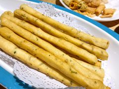 茴香小油条-青瓷火锅料理(西单大悦城店)
