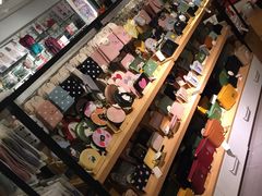 -三福时尚(三峡广场华夏银座店)