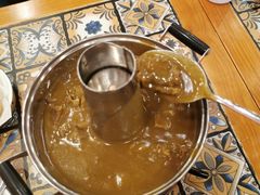 葡式咖喱崩沙牛腩-番茄屋葡式美食(总店)