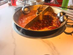 -小龙翻大江文化火锅(宽窄店)