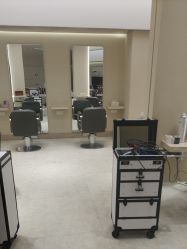 -Mentor Hair Salon