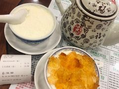 桃胶双皮奶-仁信老铺(华盖路店)