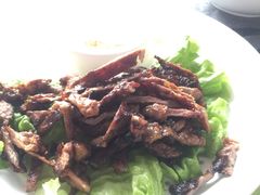 烤猪颈肉-玖月时尚泰式餐厅