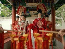 点击看大图 -挪娅婚纱摄影皇家会所