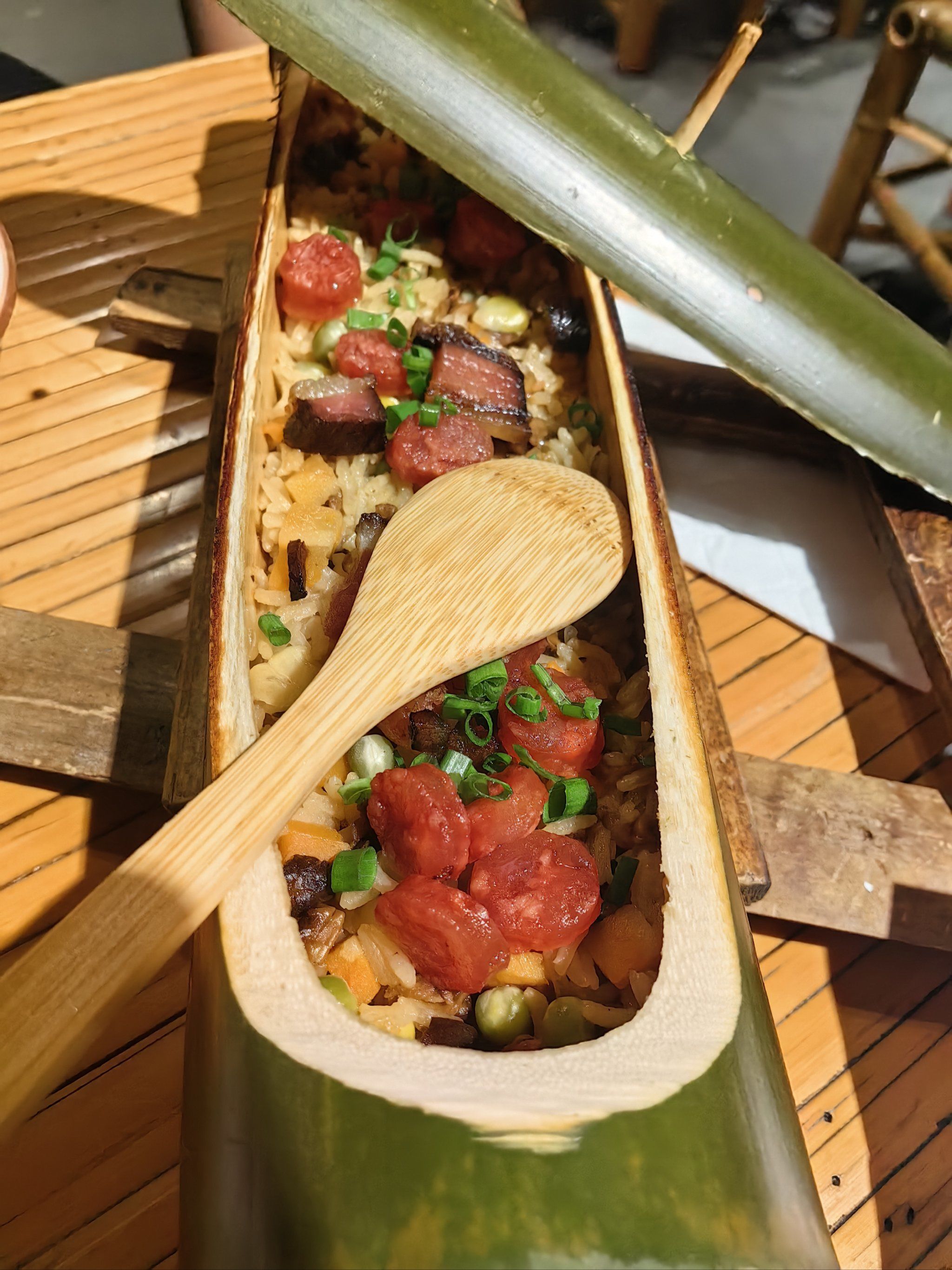 刷到很多次了,心心念念的竹筒饭,特意来吃