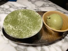 龙井提拉米苏配绿茶冰淇淋-湖滨28中餐厅·西湖宴·杭州君悦酒店