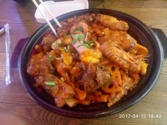 -馋胖肉蟹煲(洲河湾店)