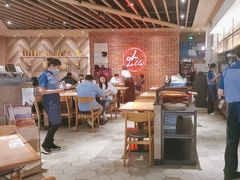 -必胜客(柳州万象城店)
