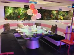 -巴特餐饮6加1音乐餐吧·新疆菜