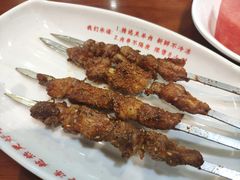 -南城香·饭香串香馄饨香(红军营店)