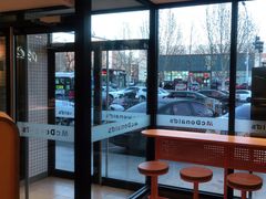 -麦当劳(玉桥中路店)