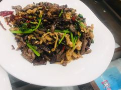 -哈啾嗨·新概念蒙餐(红星新城店)