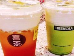 -喜茶(迪士尼小镇·平行宇宙店)
