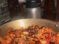 -湘西小馆(滨河路店)