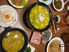 -老滇山寨•云南特色菜•地方菜•民族风情歌舞表演(金碧店)