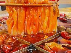 -洪焱重庆老火锅(万福花园店)