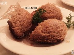 很香脆的蜂窝芋角-镛记酒家
