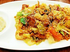 -玛格萝妮比萨屋(四平店)