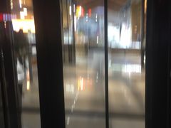 -新华书店(解放中路店)