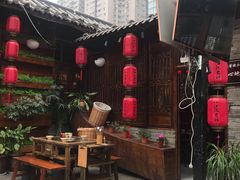 -蓉城江北老灶火锅(春熙路店)