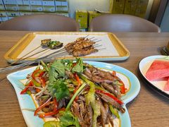 -街角等你.大连海鲜烧烤.经典铁板海鲜串(西安路店)