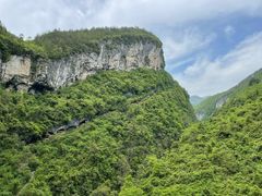 -蝶舞清江·恩施地心谷景区