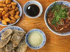 卤煮火烧-门框胡同百年卤煮(新街口店)