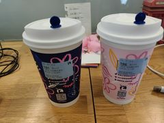 珞珈樱花拿铁-瑞幸咖啡(苏河1号店)