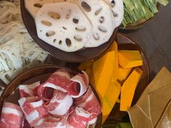 -黄潇洒老火锅(九眼桥宏济巷店)