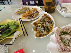 -覃记海鲜美食餐厅