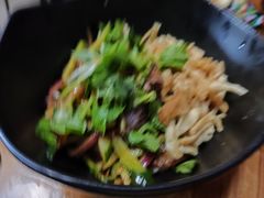 羊肉凉拌面-胡同彭家老铺 新疆拉面