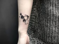 -刺客纹画纹身·洗纹身·穿孔饰品