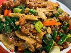 -鸿顺老铁锅美蛙鱼府(解放碑店)
