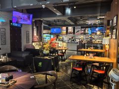 -JINNS锦时 steak&pizza(浸信会礼拜堂旧址店)