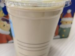冲绳燕麦拿铁-瑞幸咖啡(西铁营万达广场店)