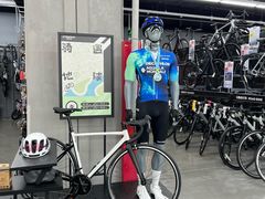 -迪卡侬(越秀公园店)