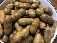 -虾弄弄海派小龙虾·牛羊蝎子火锅