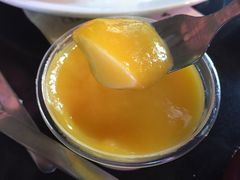 -莓园冰淇淋店