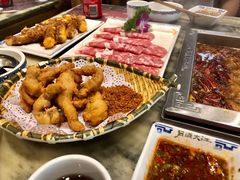 -月满大江经典成都火锅(麻城店)