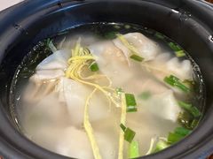 -馋三尺蟹粉小笼(人民广场店)