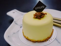 -UNI UNI(环亚凯瑟琳店)