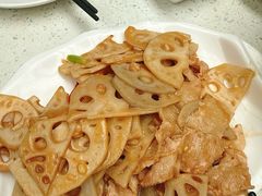 -肥仔文澳门猪骨煲(南京西路店)