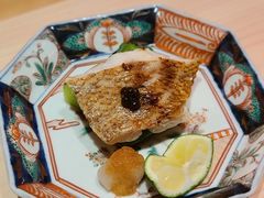-橼舍鮨青木
