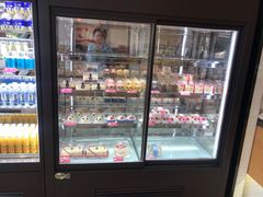 面包甜点陈列柜-味多美蛋糕(安贞桥东店)