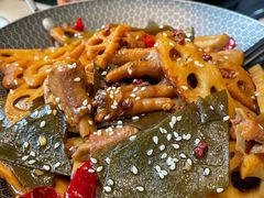 麻辣干锅-刘胖子家常菜·蹄花焖藕(兴业店)