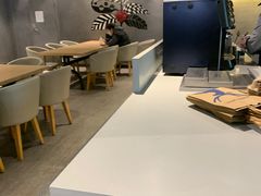 -瑞幸咖啡(新世界中心店)
