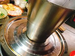 黄菜油锅底-老船夫石锅苗苗鱼·老字号(三道堰总店)