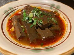 麻辣鸭血-南京大牌档(济南万象城店)