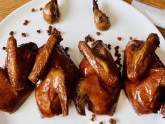 脆皮带汁乳鸽-天府掌柜(九眼桥店)